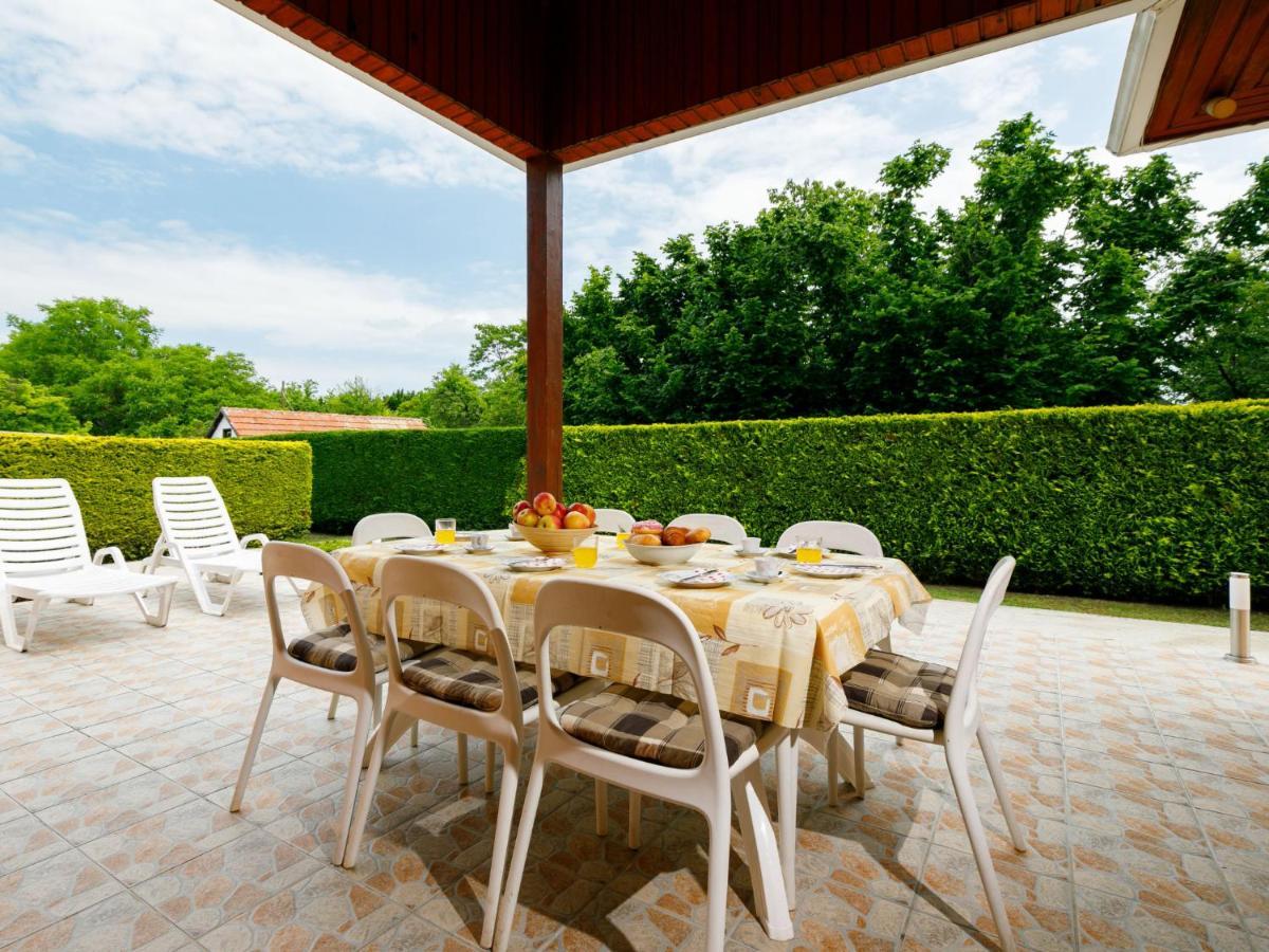 Holiday Home Narcisse By Interhome بالاتونسزارسكو المظهر الخارجي الصورة